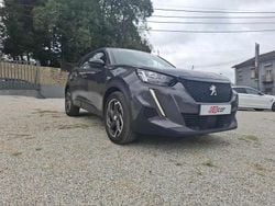Cinza Usado 2023 Peugeot 2008 Allure SUV | € 19.500 (Bom preço)