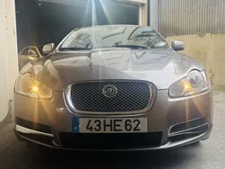 Usado 2009 Jaguar XF Luxury Sedan | € 11.470 (Bom preço)