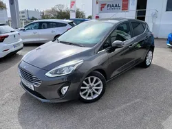 Cinzento Usado 2018 Ford Fiesta Titanium Citadino | € 13.950 (Preço justo)