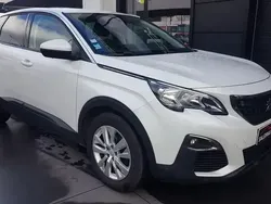 Branco Usado 2017 Peugeot 3008 Active SUV | € 18.750 (Preço justo)