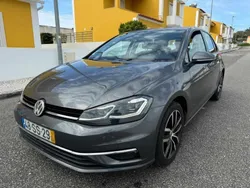 Cinzento Usado 2017 VW Golf VII Citadino | € 13.990 (Preço justo)