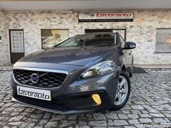 Outra Usado 2013 Volvo V40 Momentum Carrinha | € 13.500 (Preço justo)