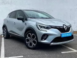 Cinzento Usado 2022 Renault Captur Techno SUV | € 16.900 (Bom preço)
