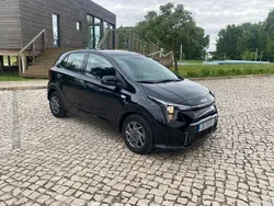 Cinza Usado 2024 Kia Picanto Urban Citadino | € 16.250 (Preço justo)