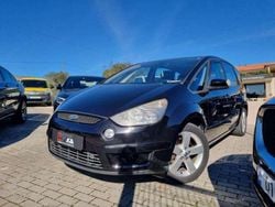 Preto Usado 2010 Ford S-MAX Titanium Monovolume | € 6.900 (Preço justo)