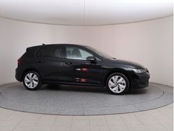 Preto Usado 2024 VW Golf VIII Sedan | € 32.900 (Caro)