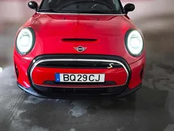 Vermelho Usado 2021 Mini Cooper SE Hatch Citadino | € 17.790 (Preço justo)
