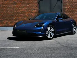 Azul Usado 2021 Porsche Taycan 4S Sedan | € 68.000