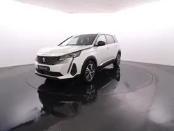Branco Usado 2024 Peugeot 5008 Monovolume | € 35.900 (Preço justo)