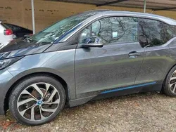 Cinzento Usado 2022 BMW i3 Citadino | € 20.700 (Preço justo)