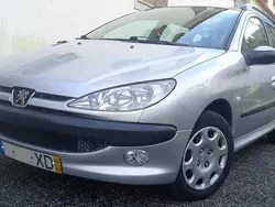 Cinzento Usado 2004 Peugeot 206 Carrinha | € 2.900 (Preço elevado)