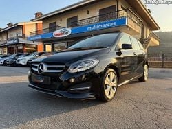 Preto Usado 2017 Mercedes B180 Urban Monovolume | € 17.490 (Preço elevado)