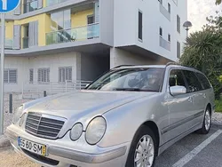 Usado 2001 Mercedes E220 Sedan | € 3.650