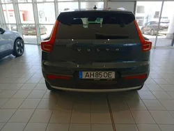 Azul Usado 2021 Volvo XC40 SUV | € 29.900 (Caro)