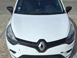 Branco Usado 2018 Renault Clio IV Citadino | € 7.600