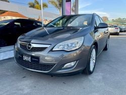 Cinza Usado 2012 Opel Astra Enjoy Sedan | € 6.900 (Preço justo)