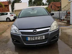 Usado 2007 Opel Astra Sedan | € 6.500 (Caro)