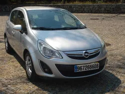 Cinzento Usado 2011 Opel Corsa | € 7.500 (Preço justo)