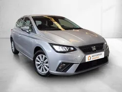 Cinza Usado 2024 Seat Ibiza Style Sedan | € 17.690 (Preço justo)