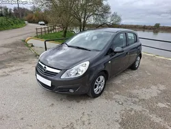 Cinza Usado 2010 Opel Corsa Enjoy Citadino | € 5.250 (Preço justo)