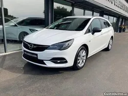 Branco Usado 2021 Opel Astra Design & Tech Sedan | € 16.890 (Caro)