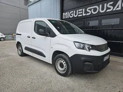 Branco Usado 2020 Peugeot Partner Monovolume | € 12.500 (Bom preço)