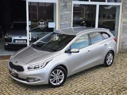 Cinzento Usado 2015 Kia Ceed Sportswagon Carrinha | € 10.950 (Preço justo)