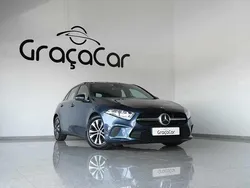Azul Usado 2021 Mercedes A180 Citadino | € 24.900 (Bom preço)