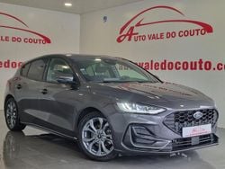 Cinza Usado 2023 Ford Focus ST-Line | € 18.490 (Bom preço)
