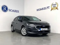 Cinza Usado 2022 Ford Focus Active | € 18.850 (Preço justo)