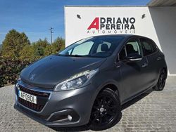 Cinza Usado 2016 Peugeot 208 GT-line Citadino | € 12.500 (Preço justo)