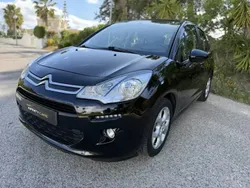Preto Usado 2016 Citroën C3 PureTech Citadino | € 7.899 (Bom preço)
