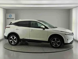 Branco Usado 2024 Nissan Qashqai SUV | € 30.990 (Preço elevado)