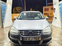 Cinzento Usado 2007 VW Touran Monovolume | € 3.800