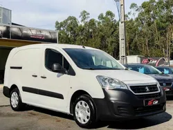 Branco Usado 2017 Peugeot Partner Monovolume | € 10.990 (Caro)