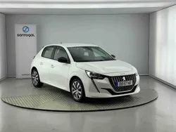 Branco Usado 2023 Peugeot 208 Active Citadino | € 16.490 (Bom preço)