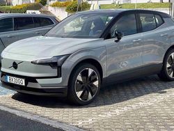 Cinzento Novo 2025 Volvo EX30 Plus SUV | € 44.990 (Preço justo)
