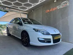 Branco Usado 2013 Renault Laguna III LIMITED Sedan | € 6.990 (Preço justo)