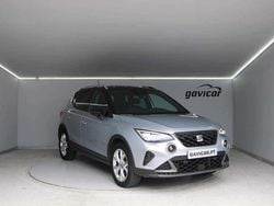 Cinzento Usado 2021 Seat Arona SUV | € 16.850 (Preço justo)