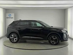 Preto Usado 2024 Peugeot e-2008 SUV | € 28.800 (Preço justo)