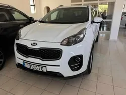 Branco Usado 2018 Kia Sportage SUV | € 17.500