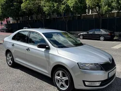 Usado 2016 Skoda Rapid Sedan | € 10.499