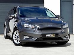 Cinzento Usado 2017 Ford Focus Carrinha | € 9.900 (Preço justo)