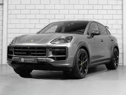 Cinza Usado 2024 Porsche Cayenne Turbo SUV | € 245.000
