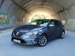 Cinzento Usado 2021 Renault Mégane GrandTour Carrinha | € 23.990 (Caro)