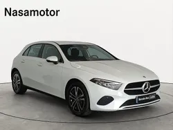 Branco Usado 2023 Mercedes A250 | € 34.900 (Bom preço)