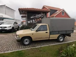 Castanho Usado 1993 Toyota HiLux Pickup | € 7.490