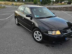 Preto Usado 2001 Audi A3 | € 2.700