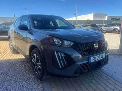 Cinzento Usado 2024 Peugeot 2008 SUV | € 20.990 (Preço justo)