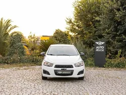 Branco Usado 2011 Chevrolet Aveo LS | € 5.500